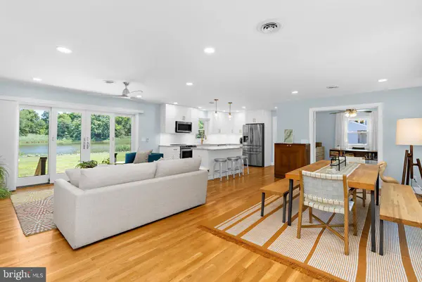 205 RIVERSIDE DR, Chester, MD 21619