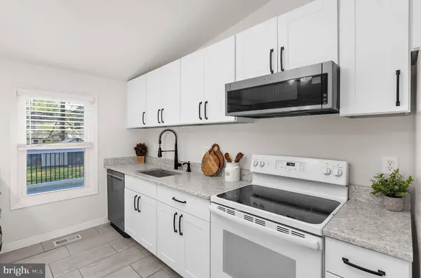 307 RIVERDALE RD, Severna Park, MD 21146