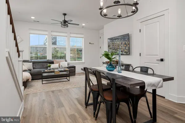 2508 W PENINSULA DR #302A, Baltimore, MD 21230