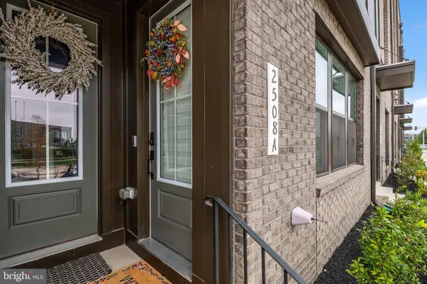 2508 W PENINSULA DR #302A, Baltimore, MD 21230