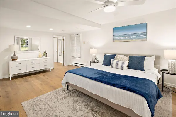 813 SHORE DR, Edgewater, MD 21037