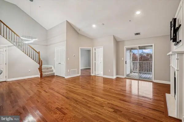 629 ADMIRAL DR #H8-305, Annapolis, MD 21401