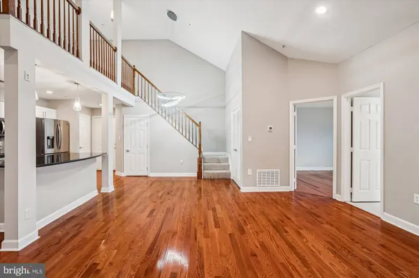 629 ADMIRAL DR #H8-305, Annapolis, MD 21401