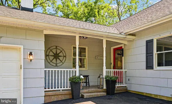 19 W SEVERN RIDGE RD, Annapolis, MD 21409