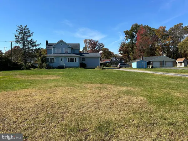 912 OAKWOOD RD, Glen Burnie, MD 21061