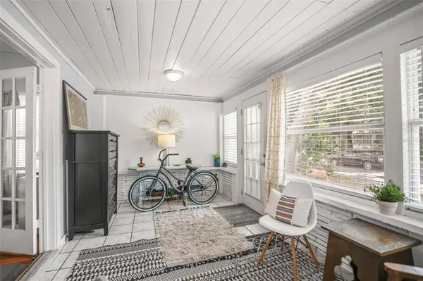 2235 BURLINGTON AVE N, St Petersburg, FL 33713