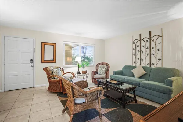 600 71ST AVE #18, St Pete Beach, FL 33706