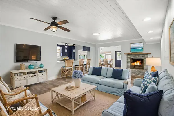 403 NORMANDY RD, Madeira Beach, FL 33708