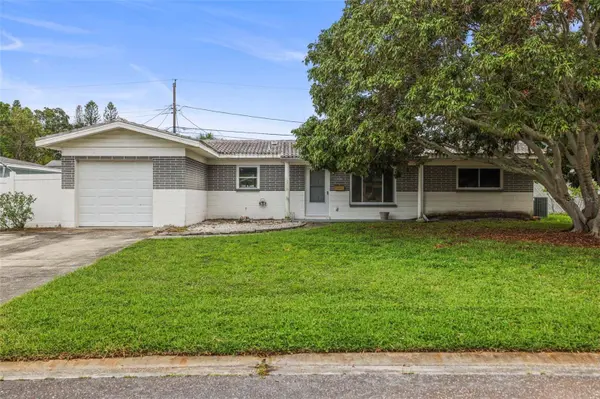 1848 68TH AVE N, St Petersburg, FL 33702