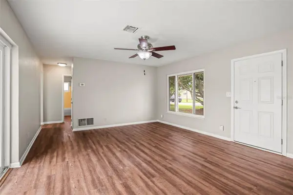 1848 68TH AVE N, St Petersburg, FL 33702