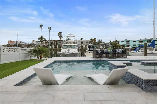 326 129TH AVE E, Madeira Beach, FL 33708