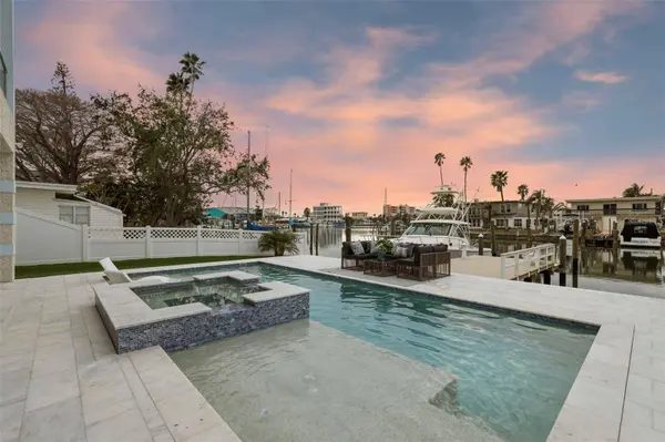 326 129TH AVE E, Madeira Beach, FL 33708