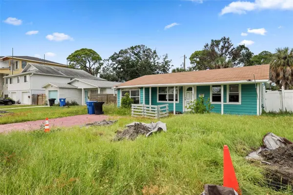 1875 MISSISSIPPI AVE NE, St Petersburg, FL 33703