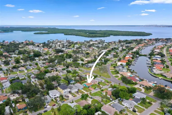 1875 MISSISSIPPI AVE NE, St Petersburg, FL 33703