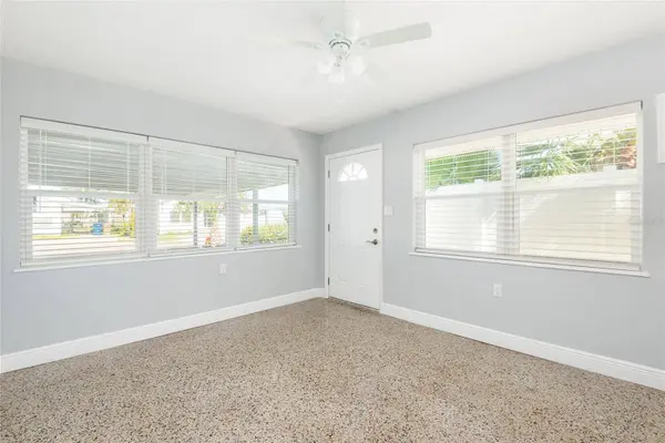 13248 4TH ST E, Madeira Beach, FL 33708