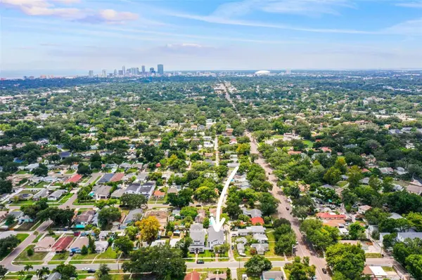 876 44TH AVE N, St Petersburg, FL 33703