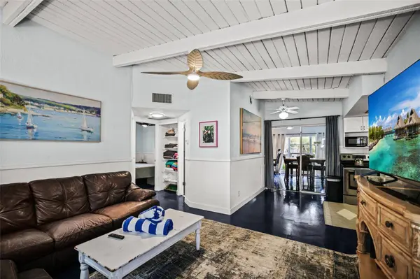 14023 PALM ST, Madeira Beach, FL 33708