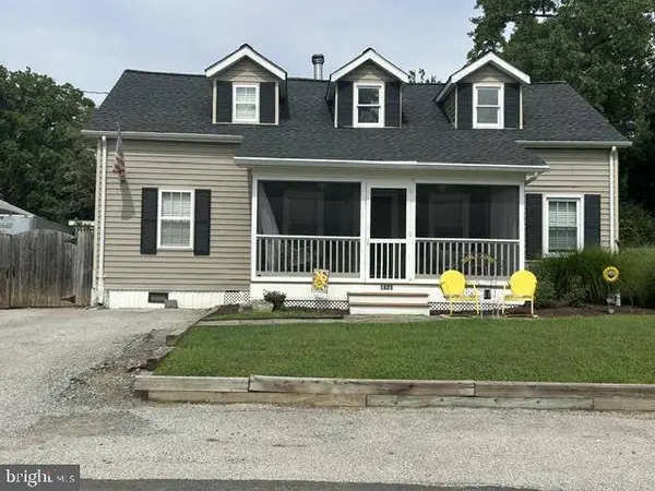 1623 SHORE DR, Edgewater, MD 21037