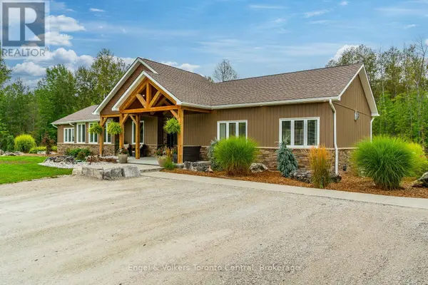 242 SOMERS STREET, Georgian Bluffs, ON N4K6V5