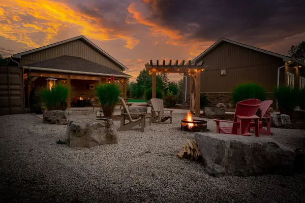 242 SOMERS ST, Georgian Bluffs, ON N4K 6V5