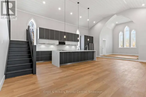 57 CRAWFORD STREET, Chatsworth, ON N0H1G0