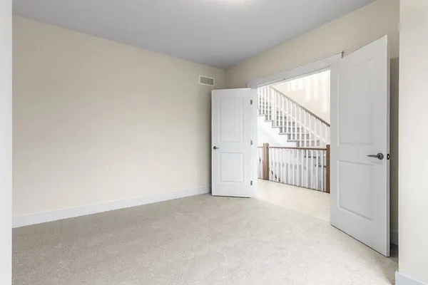 260 SNOWBERRY LN, Georgian Bluffs, ON N0H 1S0