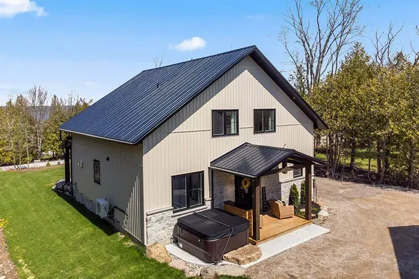 138 Wilson DR, Georgian Bluffs, ON N0H 2T0