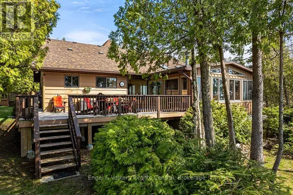 11 SPRY SHORE ROAD, Northern Bruce Peninsula, ON N0H1W0