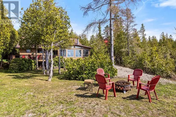 11 SPRY SHORE ROAD, Northern Bruce Peninsula, ON N0H1W0