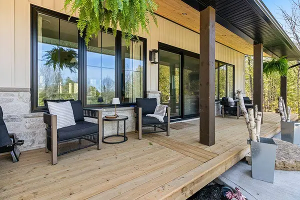 138 Wilson DR, Georgian Bluffs, ON N0H 2T0