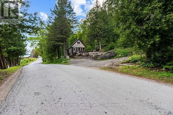 165 MALLORY BEACH ROAD, South Bruce Peninsula, ON N0H2T0