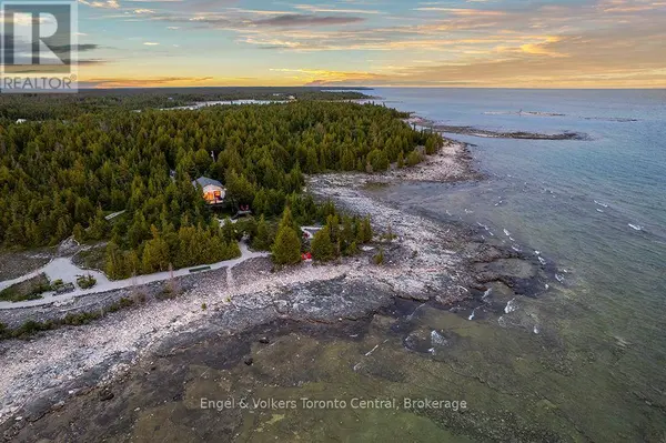 64 LARSEN COVE ROAD N, Northern Bruce Peninsula, ON N0H1Z0
