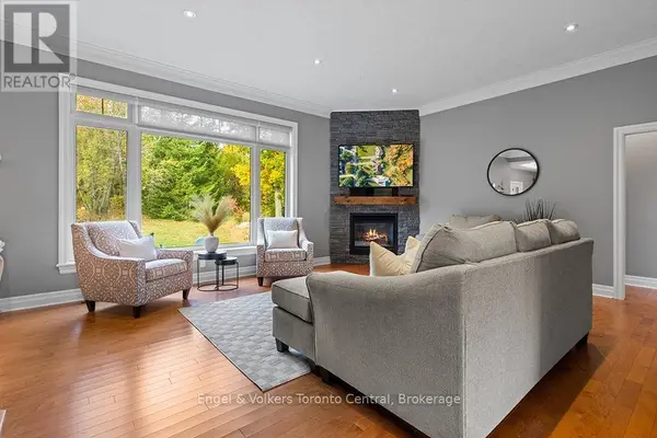 184 SUTACRITI STREET, Georgian Bluffs, ON N0H1S0