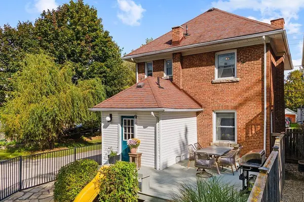 484 2ND AVE E, Owen Sound, ON N4K 2G4
