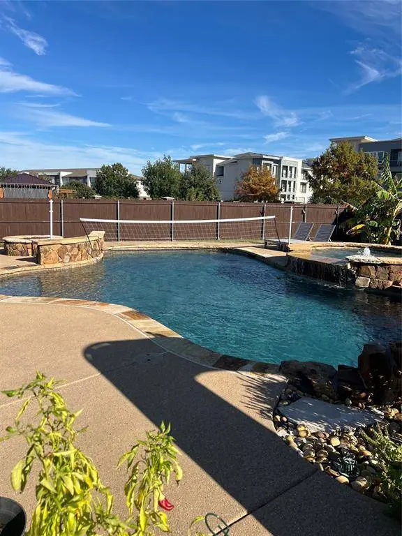 412 Dominion Street, Euless, TX 76039