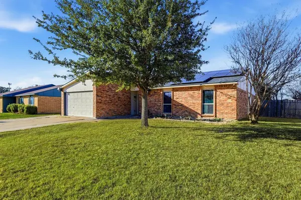 6809 Newcastle Place, North Richland Hills, TX 76182