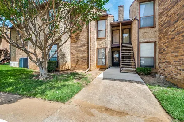 1109 Calico Lane #1811, Arlington, TX 76011