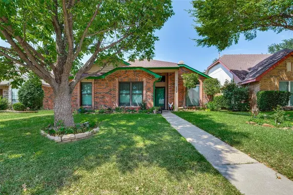 2910 Spinner Lane