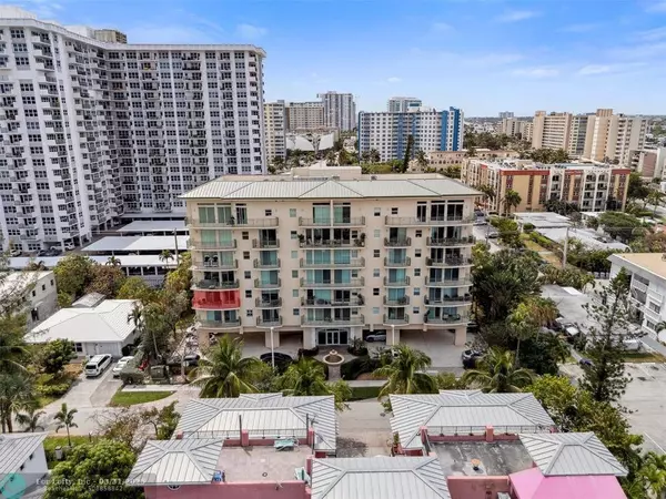 3210 NE 5th St #301, Pompano Beach, FL 33062