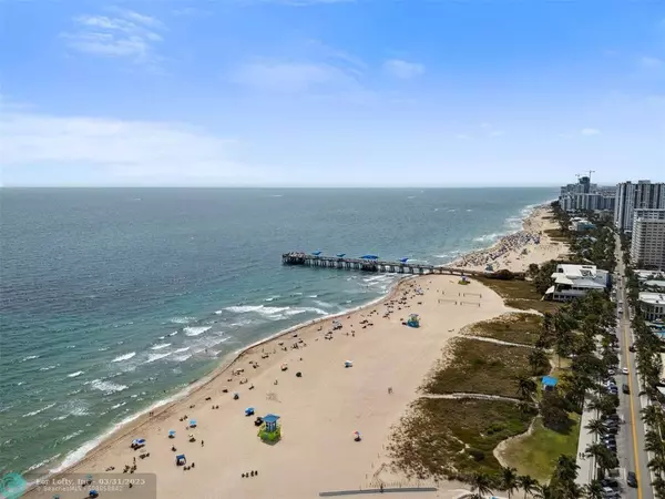 3210 NE 5th St #301, Pompano Beach, FL 33062