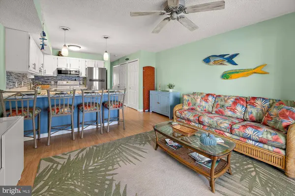 203 33RD ST #105, Ocean City, MD 21842