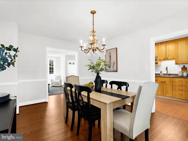 218 BLENHEIM RD, Baltimore, MD 21212