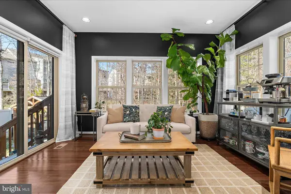 7585 HOLLY RIDGE DR, Glen Burnie, MD 21060