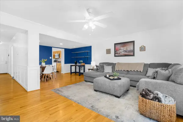1480 CARLYLE CT #109, Crofton, MD 21114