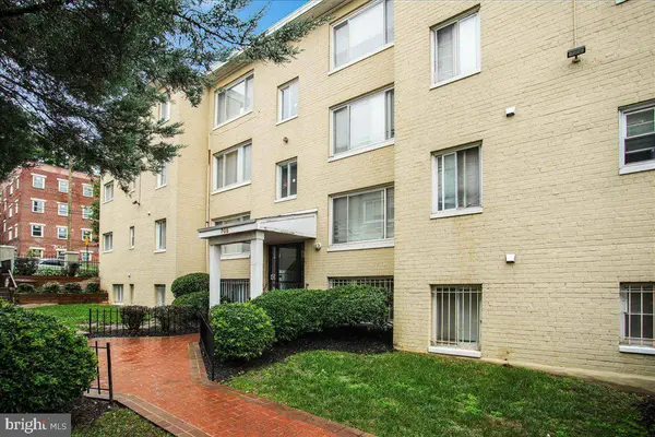 705 BRANDYWINE ST SE #203