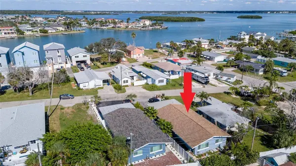 13246 4TH ST E, Madeira Beach, FL 33708