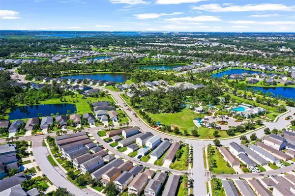 3820 SHIMMERING OAKS DR, Parrish, FL 34219
