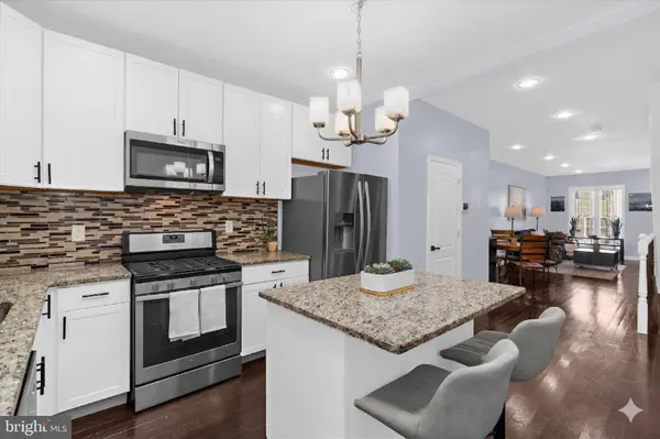 532 N LUZERNE AVE, Baltimore, MD 21205