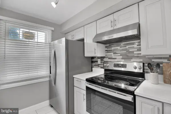 1456 FARMCREST WAY, Silver Spring, MD 20905