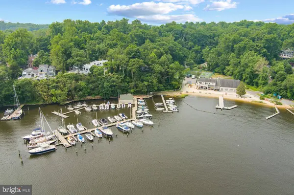 1755 ROBINHOOD RD, Annapolis, MD 21401